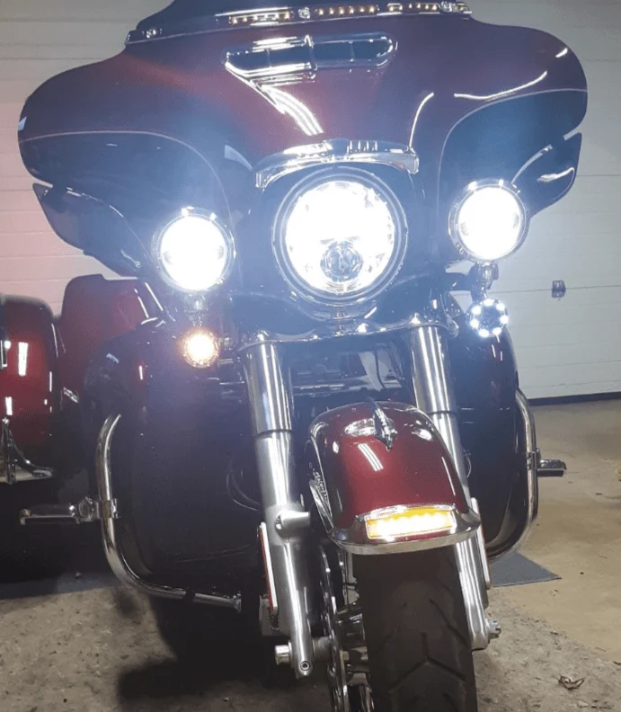 Eagle Lights 2” Infinity Beam Front LED Turn Signals with Integrated Trim Rings and White Halo Running Lights for Harley-Davidson® Motorcycles - Image 11